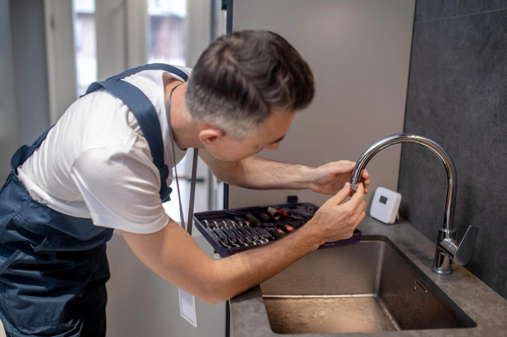Faucet Repair Or Replacement Options